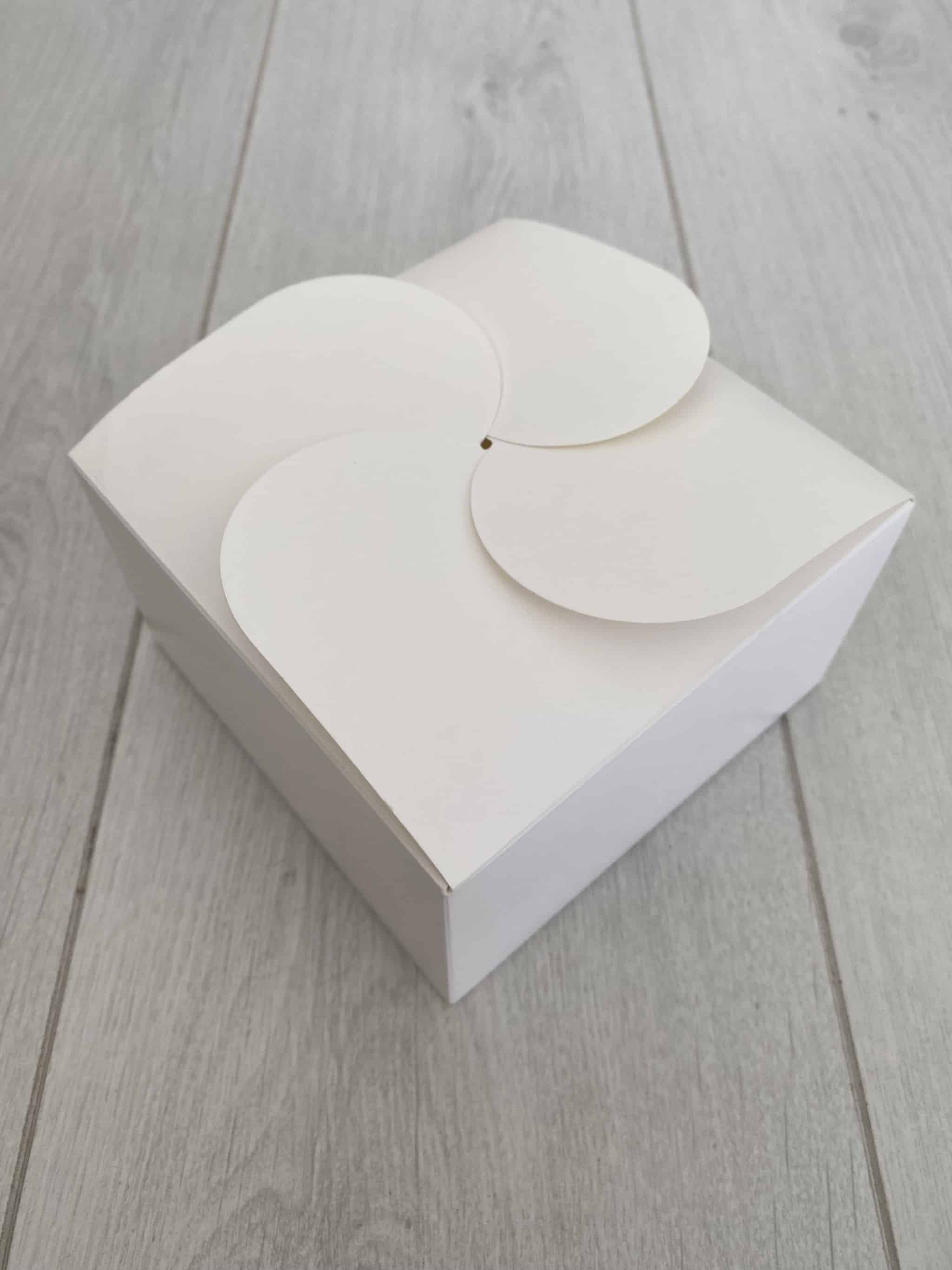 Упаковка под бенто-торт/гамбургер 14*14 см., белая — изображение 3